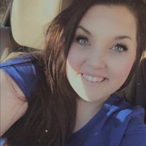 Meet your Posher, Erica